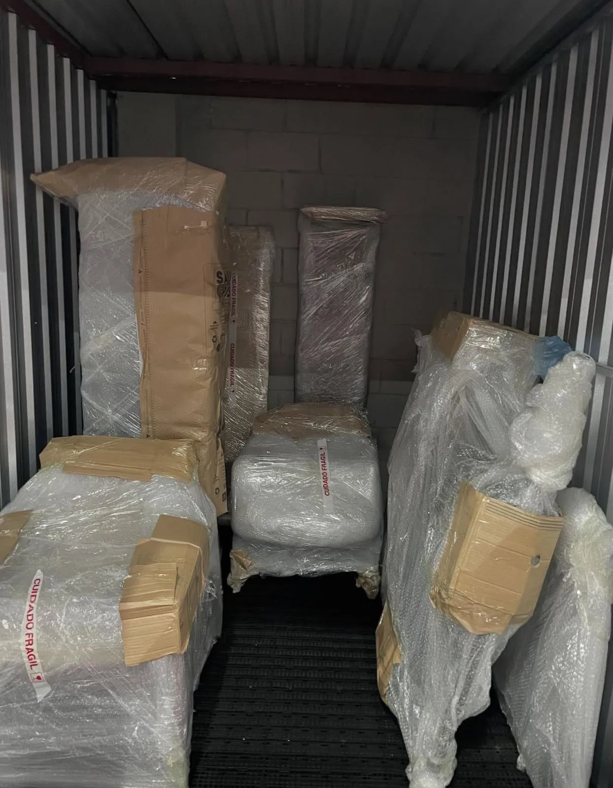 Carga segura embalada para transporte